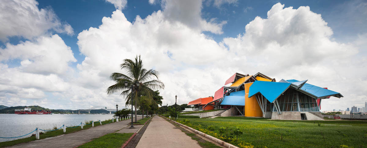 Biomuseo,  Amador Causeway, Panama City, Panama. Designed by renowned architect Frank Gehry. Photo © Fernando Alda.
