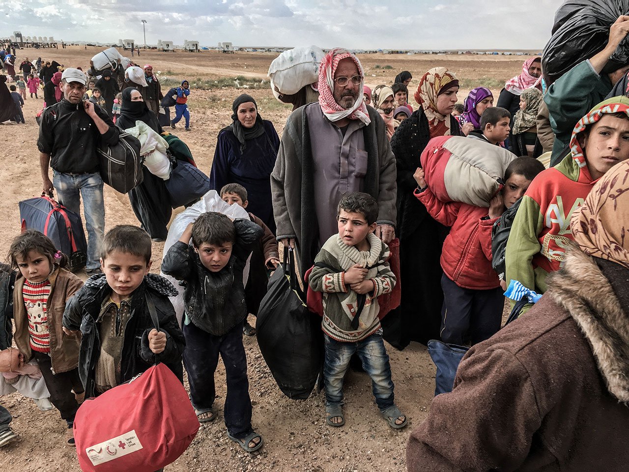 Refugees at the Jordanian Syrian border in HUMAN FLOW, an Amazon Studios release. Photo courtesy of Amazon Studios.