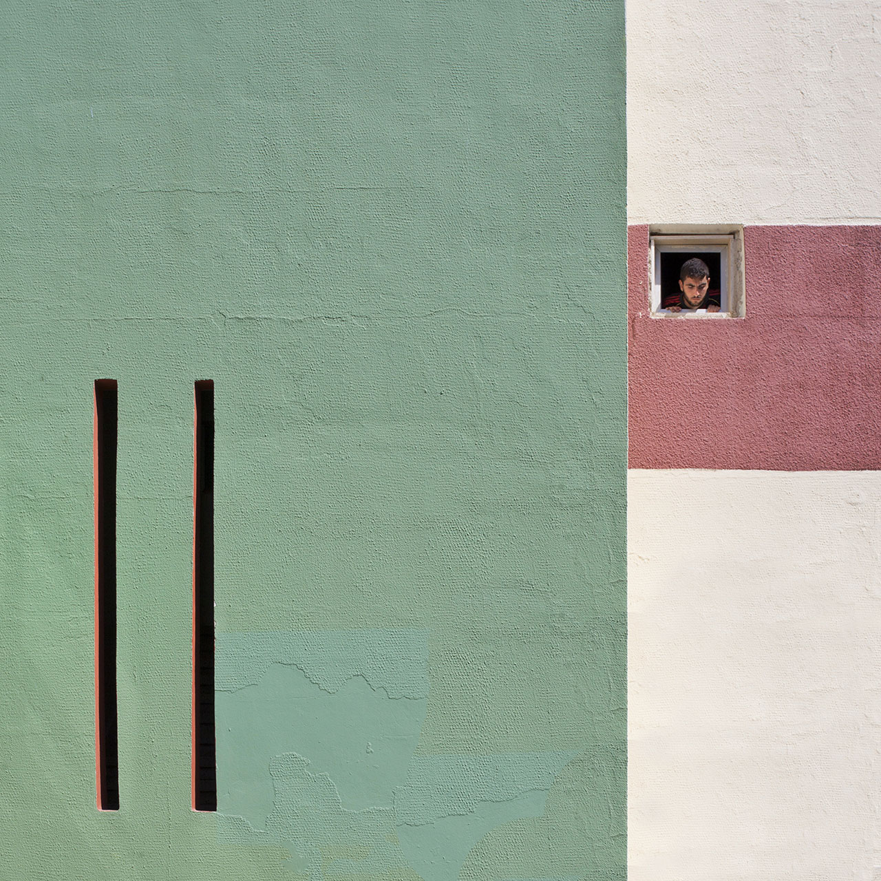 Red square, photo © Serge Najjar.