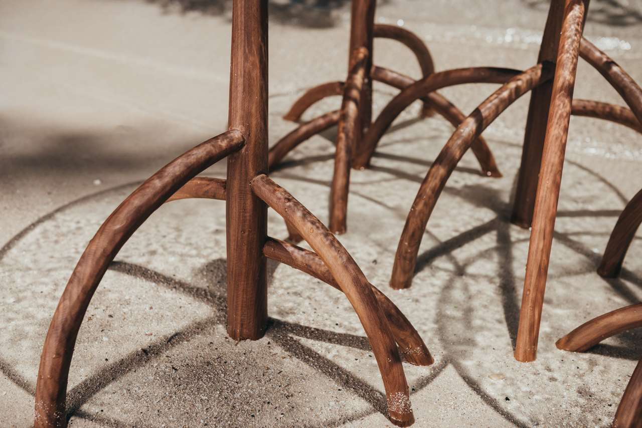 Malgrovia Walnut low table by architect Francesco Maria Messina for Cypraea.