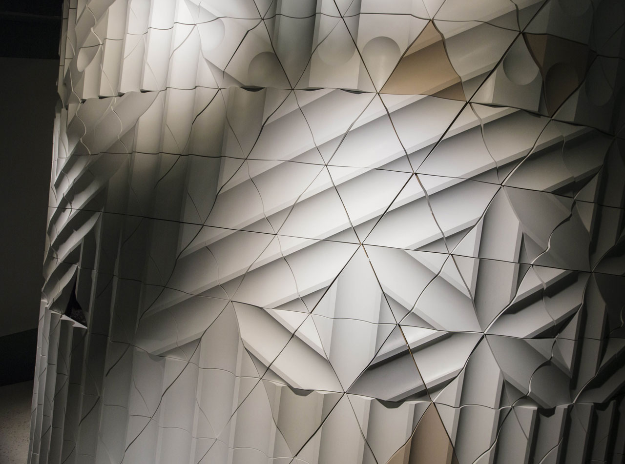 GRT Architects 为 KAZA 混凝土设计的“长笛和芦苇”瓷砖。
