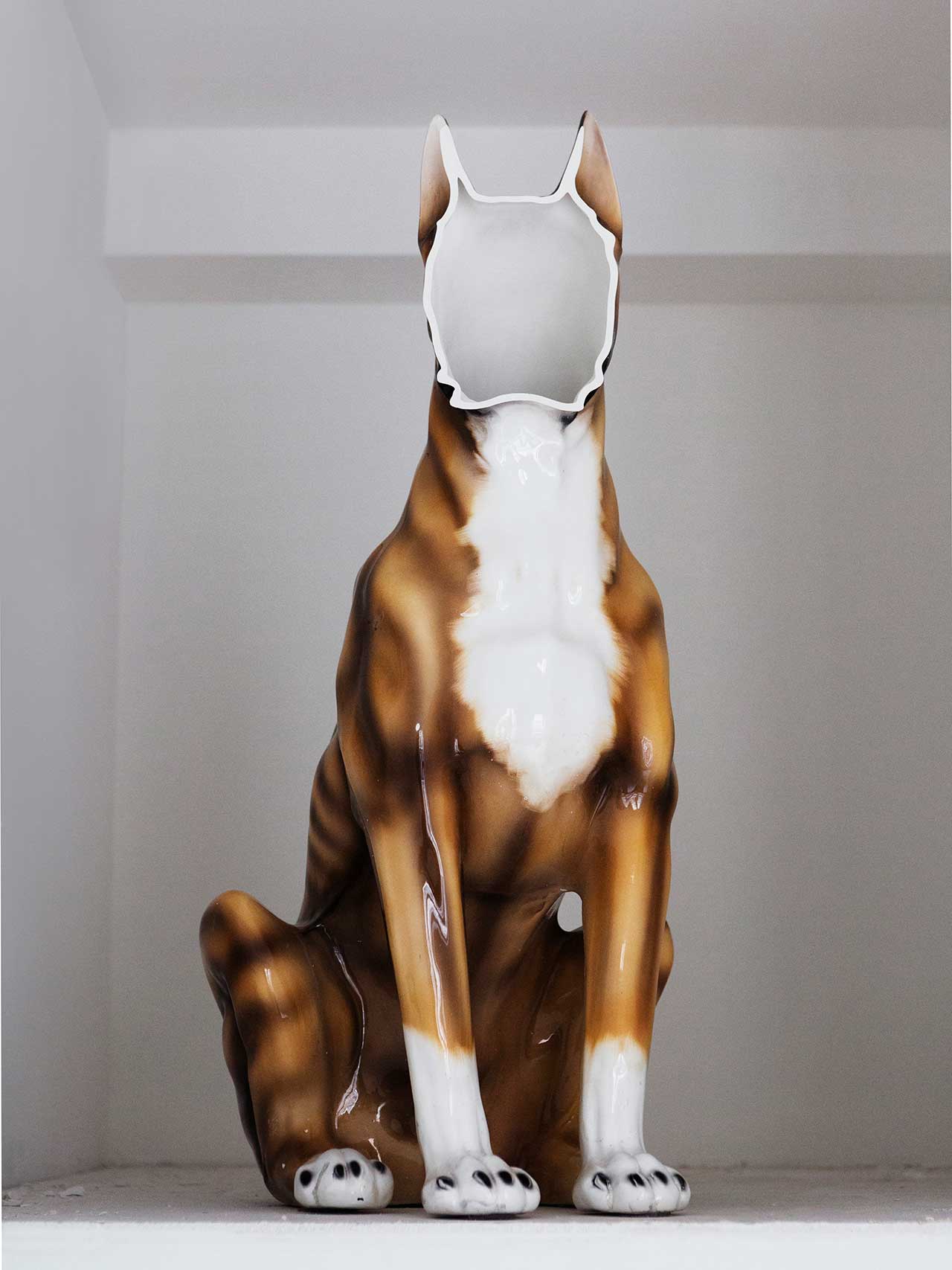 Nucleo (Piergiorgio Robino + Marzia Ricci), “Boolean” Not  (Boxer), 2017. Cut on vintage ceramic sculpture, 40 x 42 x 86h cm. Unique piece in an edition 1+1. Photo by Studio Pepe Fotografia.