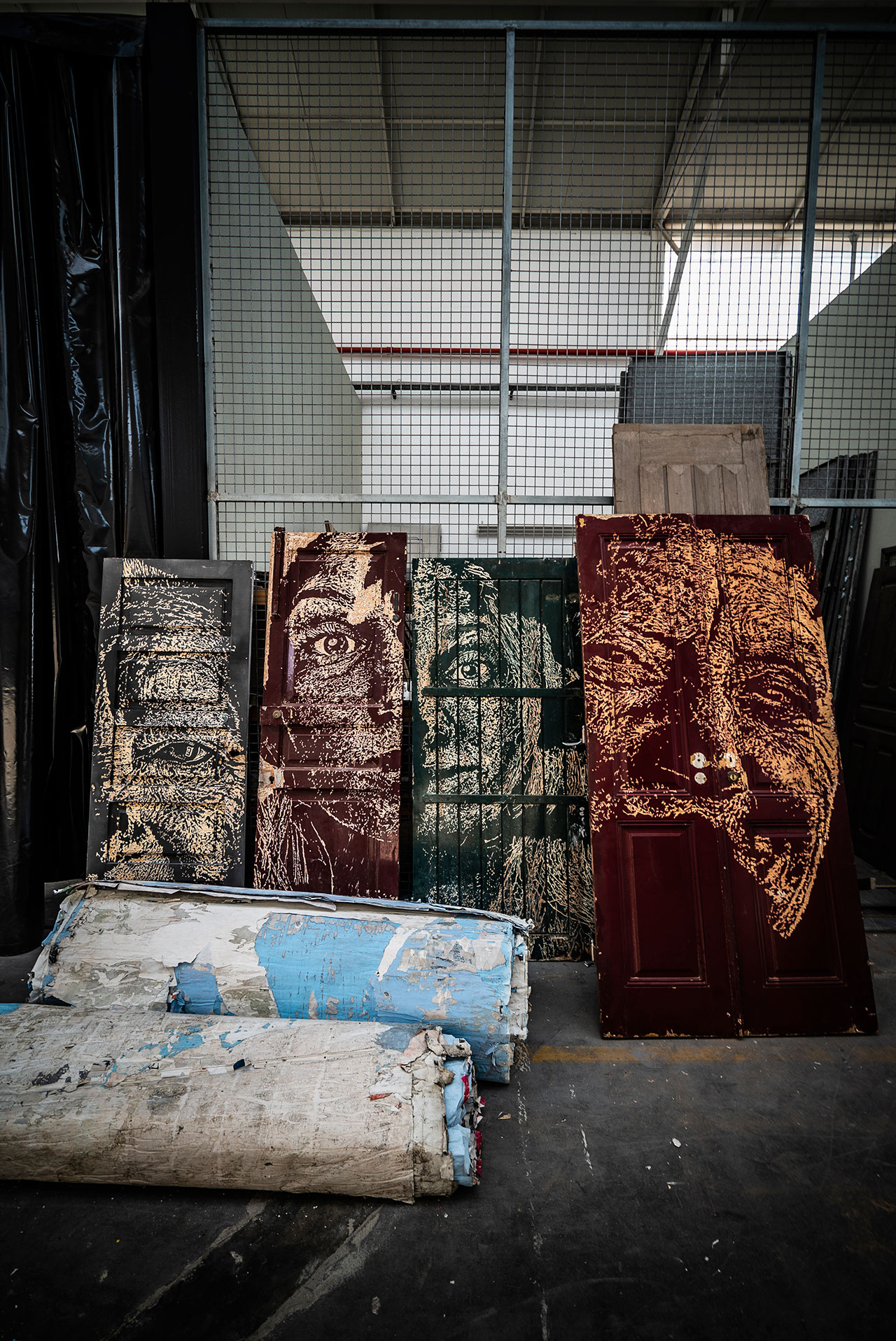VHILS, Fragments Urbains making of. Photo by Jose Pando Lucas.