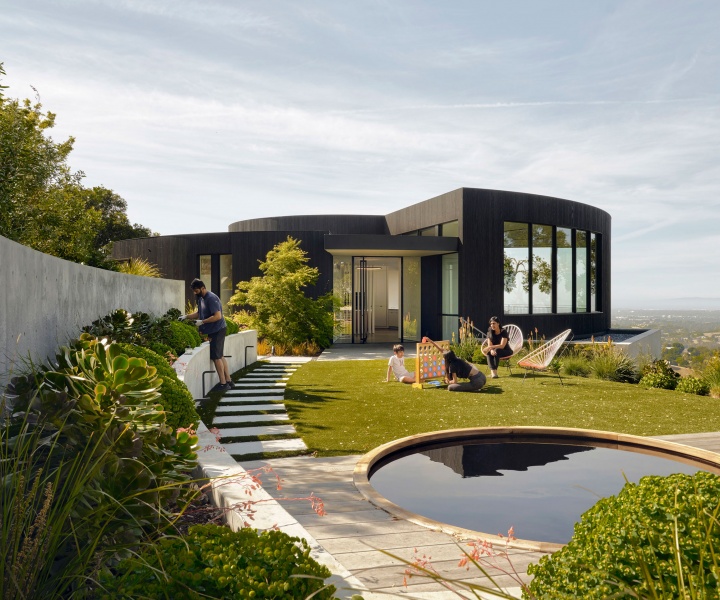 Feldman Architecture Thoughtfully Modernize a Unique 1960s House in California