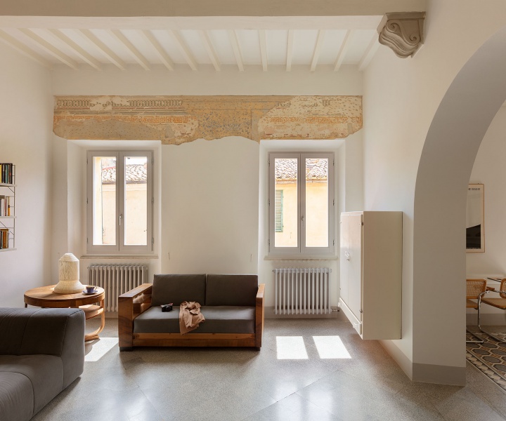 19th Century Frescoes Turn a Modest Holiday Residence in Tuscany into an Architectural Palimpsest
