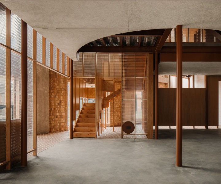 A 1960s Warehouse Turned Furniture Showroom in Beijing is a Paradigm of Adaptive Reuse