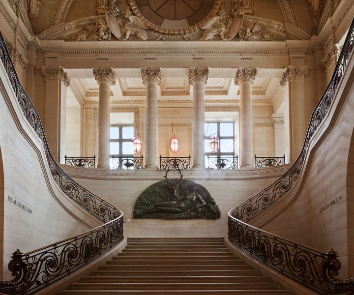 Café Mollien: the Louvre Under New Light by Mathieu Lehanneur 