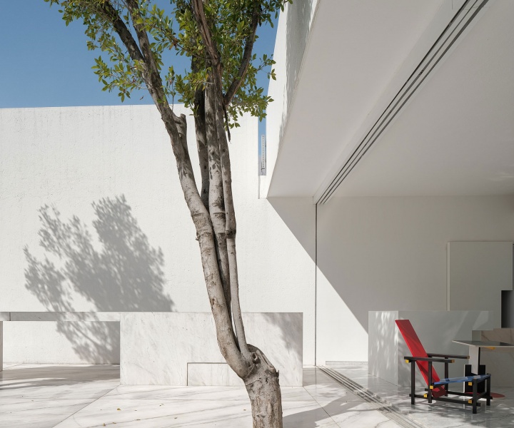 A Minimalist Residence in Mexico City Revels in Geometric Abstraction