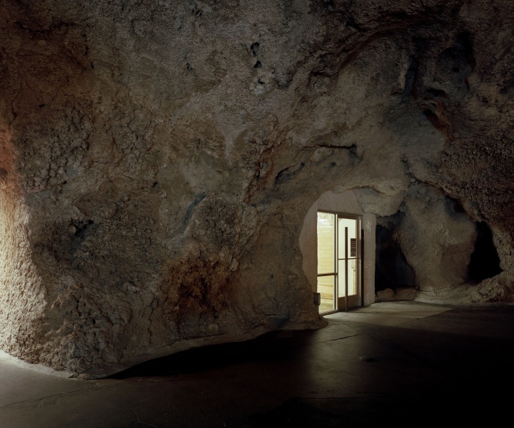 Light in the Dark: Show Caves by Photographer, Austin Irving