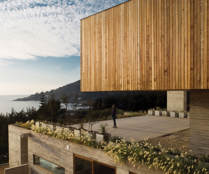 Casa El Pangue by Elton+Léniz Architects in Chile
