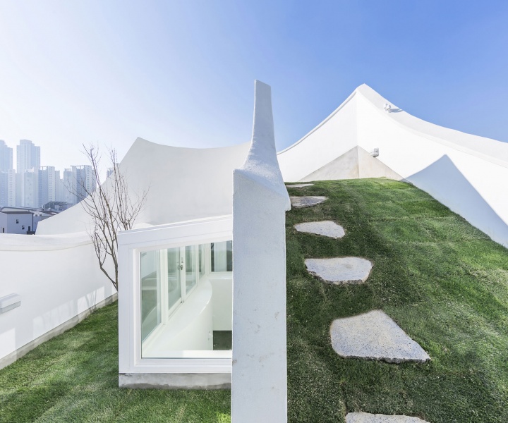 The Flying House by IROJE KHM Architects has Landed near Incheon, South Korea