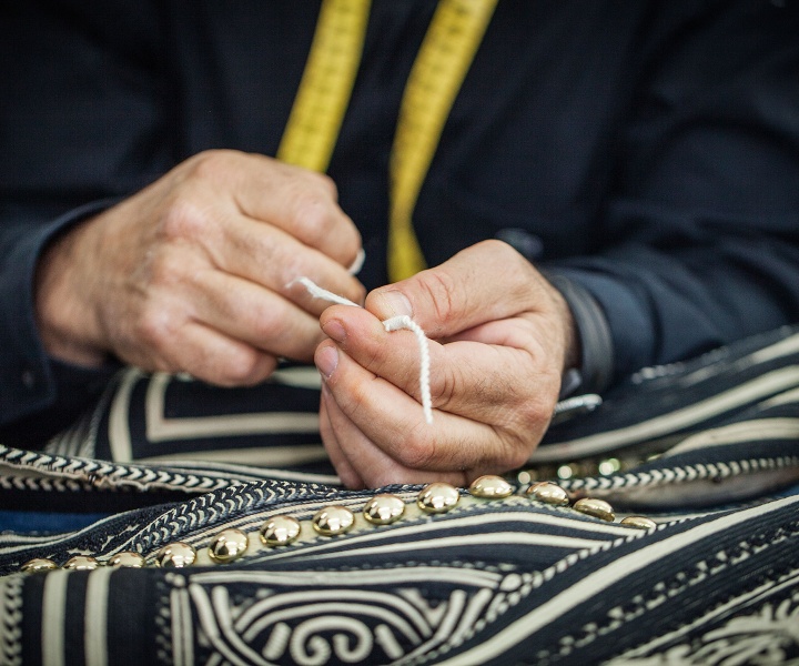 From Hand to Hand: Shared Stories of Craftsmanship in Greece