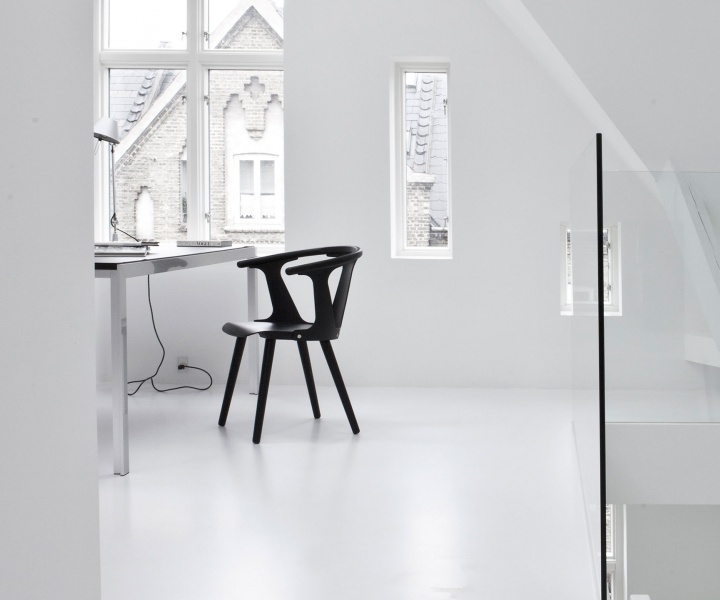A Black & White Townhouse by Norm Architects In Copenhagen, Denmark