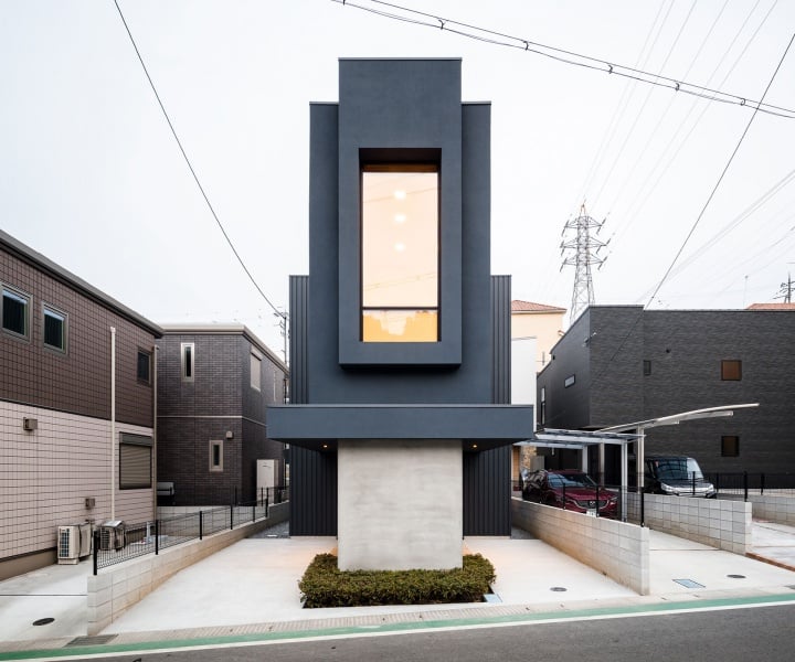 A Slender House in Japan Defies its Narrow Proportions with Minimalist Finesse