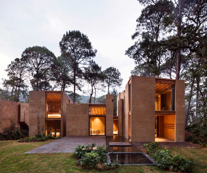 Entre Pinos by Taller Hector Barroso: Living Amid the Pine Trees