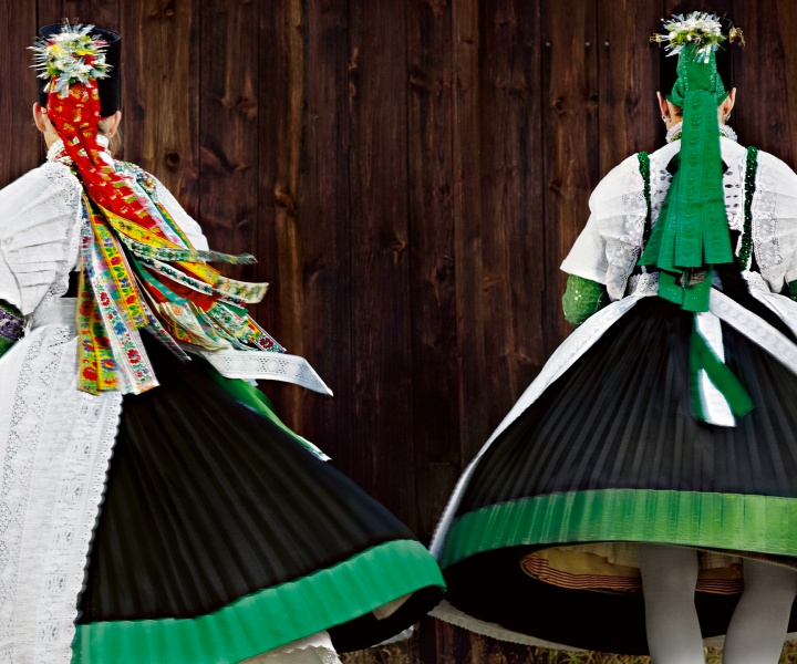 Traditional Couture: Folkloric High Fashion in Germany