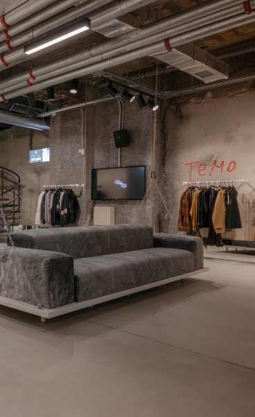 Sportswear & Streetwear Retailer FÜEL Bridges the Physical and Online Worlds with its Flagship Store in Athens